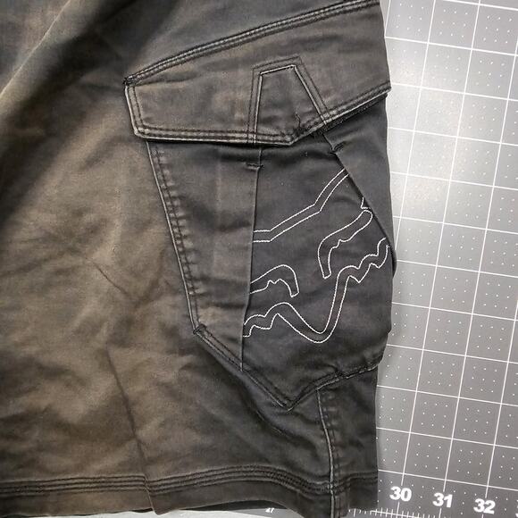 Fox Racing Shorts 36x13 Black Bike Cargo Demo Ranger Cycling Adjustable Grunge - Picture 2 of 15